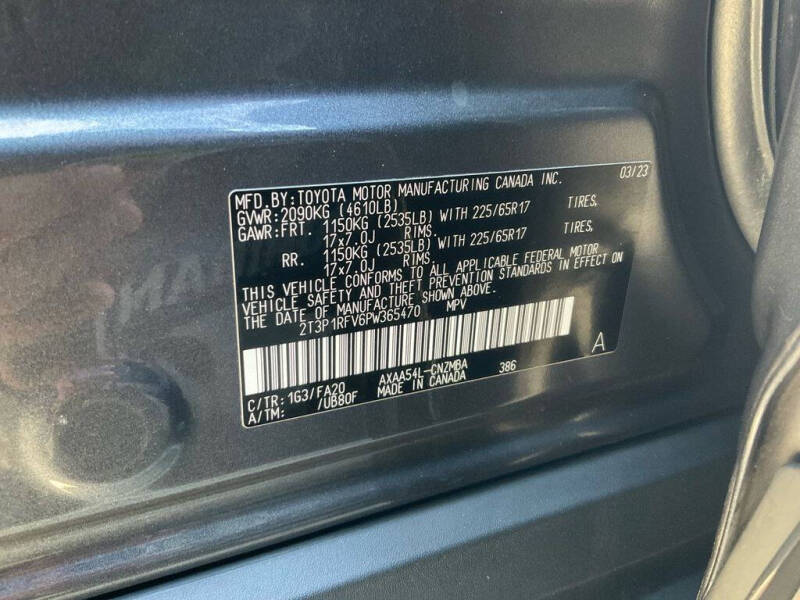 2023 Toyota RAV4 XLE