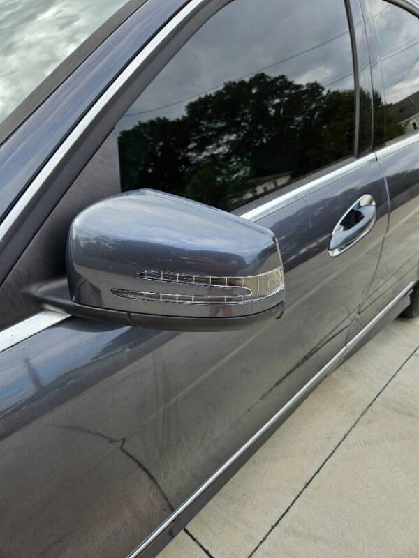 2011 Mercedes-Benz C-Class C 300 Luxury