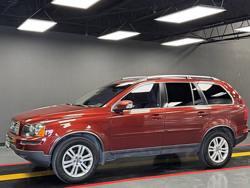 2011 Volvo XC90 3.2's photo