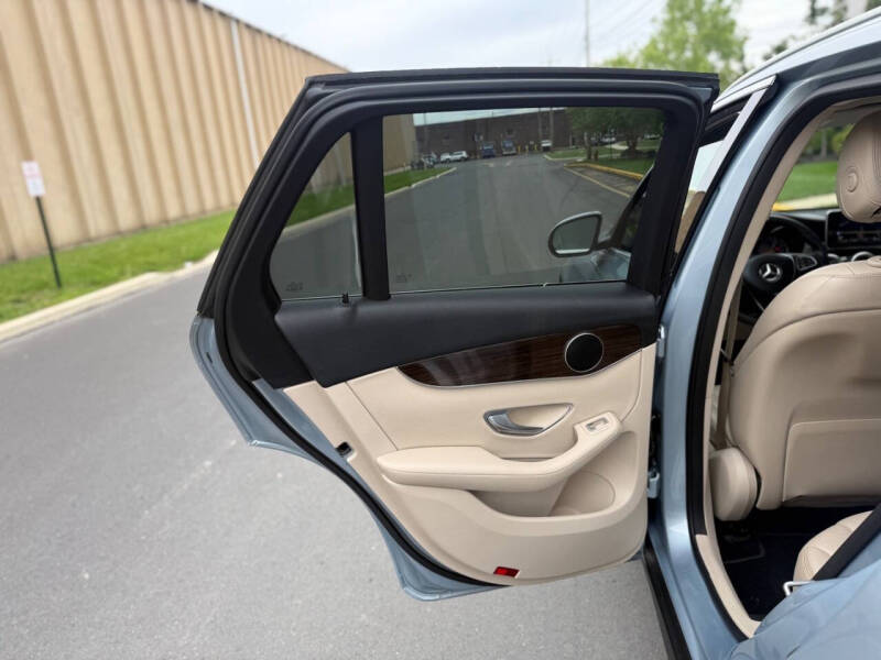 2017 Mercedes-Benz GLC GLC 300 4MATIC