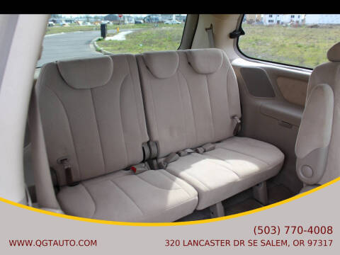 2007 Hyundai Entourage