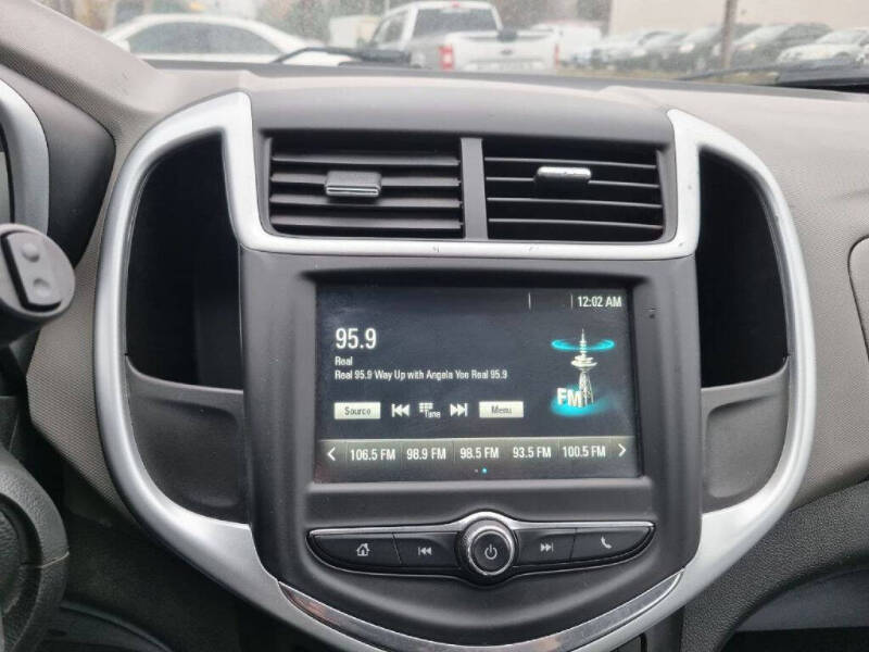 2017 Chevrolet Sonic LT Auto Fleet