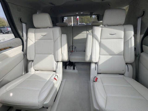 2025 Cadillac Escalade Sport Platinum