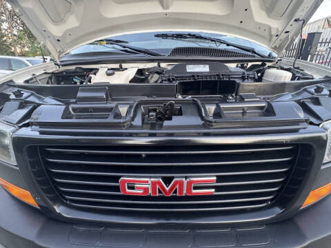 2019 GMC Savana 2500