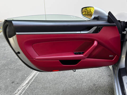 2021 Porsche 911 Targa 4S