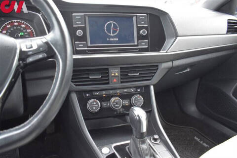 2021 Volkswagen Jetta R-Line