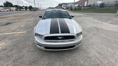 2014 Ford Mustang V6