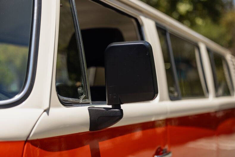 1975 Volkswagen Type 2