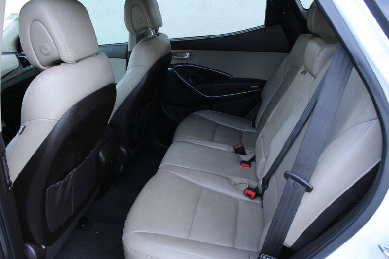 2017 Hyundai Santa Fe Sport 2.4L