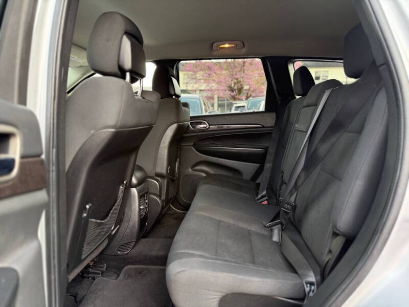 2011 Jeep Grand Cherokee Laredo