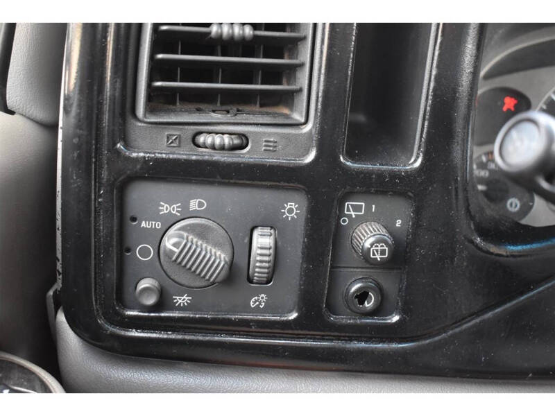 2003 GMC Yukon Denali