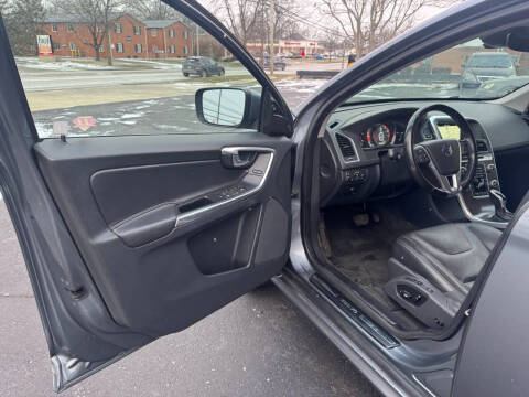 2016 Volvo XC60 T5 Premier