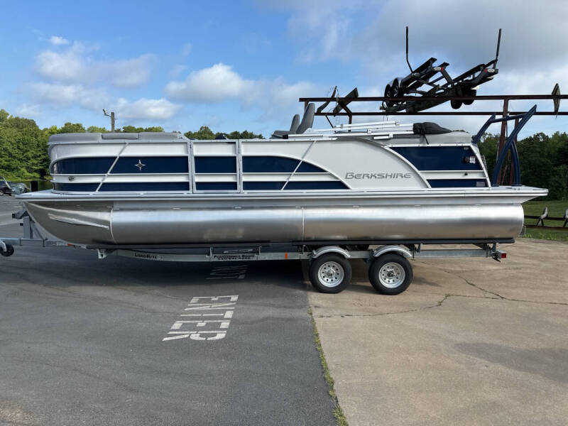 2024 Berkshire 23 RFX STS 3.0 for sale at Performance Boats in Mineral VA