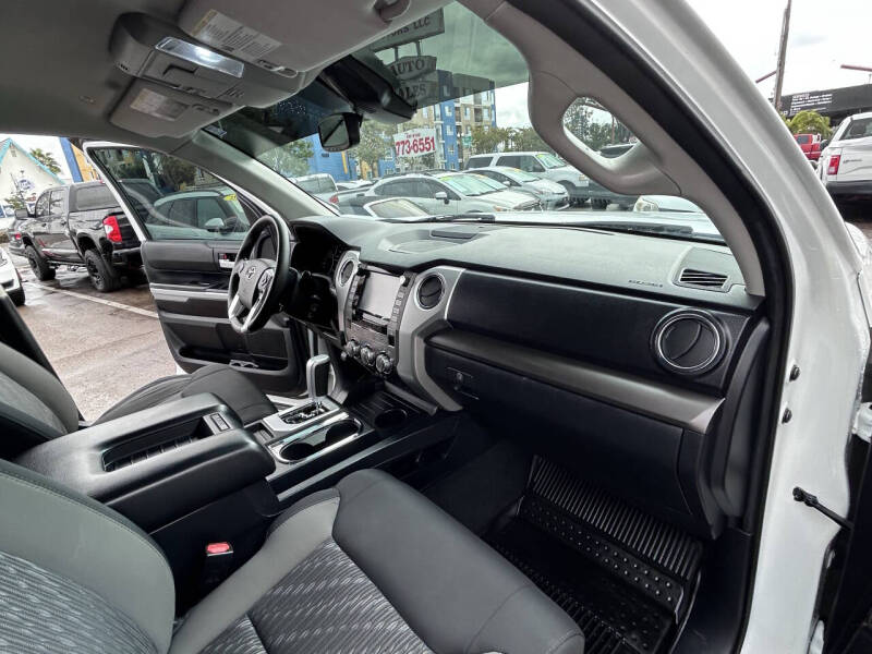 2020 Toyota Tundra SR5