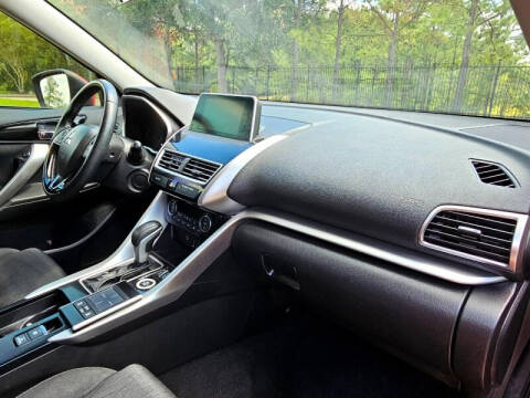 2018 Mitsubishi Eclipse Cross SE