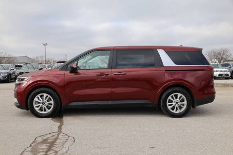 2022 Kia Carnival LX