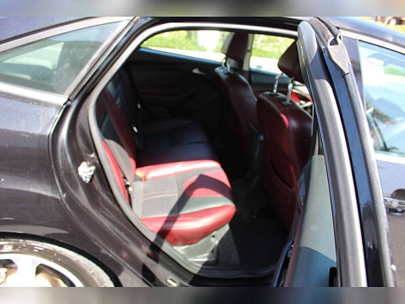 2012 Ford Focus Titanium