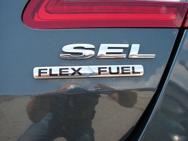 2016 Ford Taurus SEL