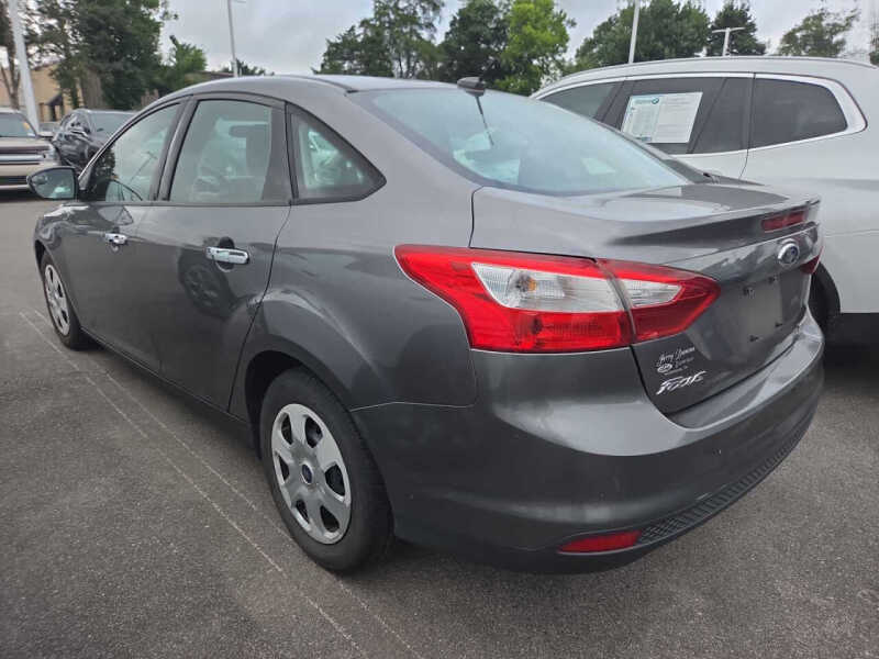 2013 Ford Focus S
