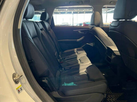 2023 Audi Q7 quattro Prestige 55 TFSI