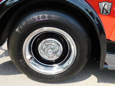 1933 Chevrolet Apache