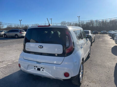 2019 Kia Soul +