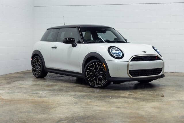 2025 MINI Hardtop 2 Door Cooper S Signature Trim