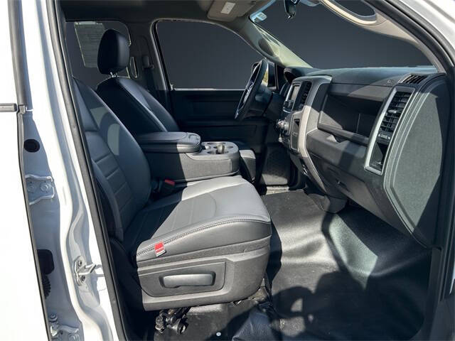 2024 RAM 1500 Classic Tradesman