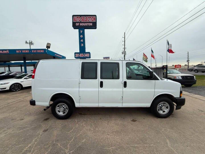 2020 Chevrolet Express 2500