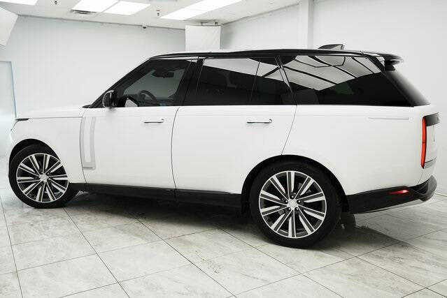 2023 Land Rover Range Rover P530 Autobiography