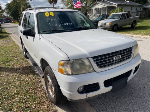 2004 Ford Explorer XLT