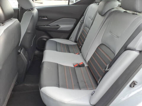 2024 Nissan Kicks SR