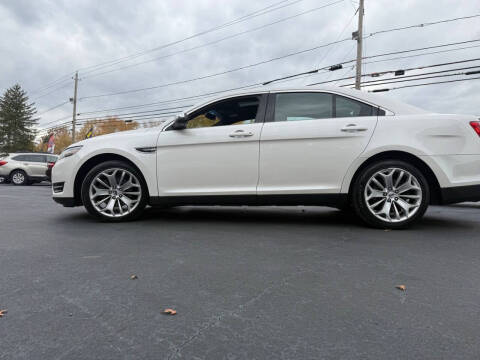 2016 Ford Taurus Limited