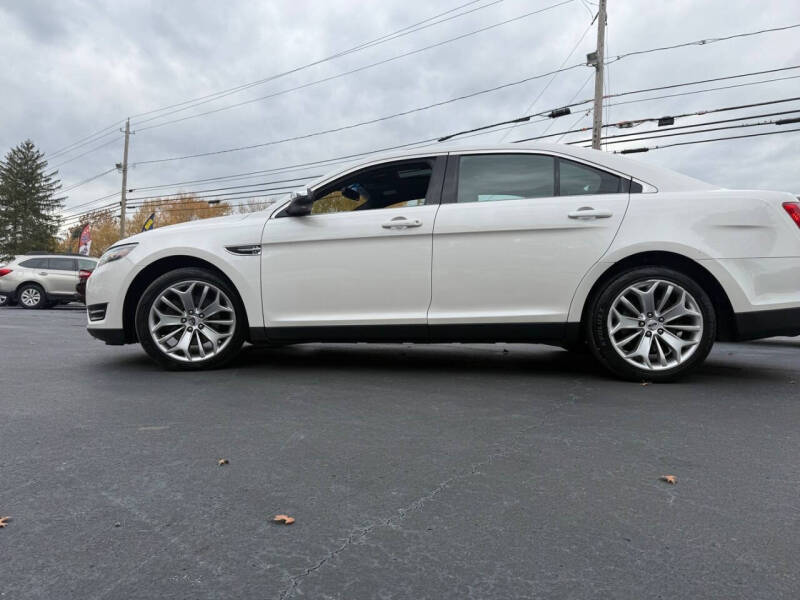 2016 Ford Taurus Limited