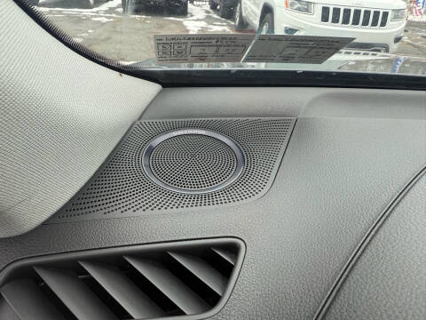 2017 Audi Q5 2.0T quattro Premium Plus