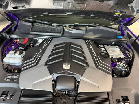 2024 Lamborghini Urus Performante