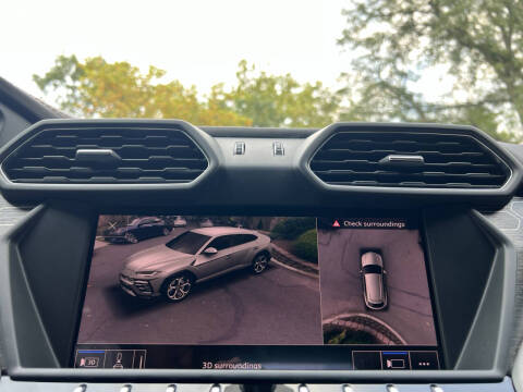 2019 Lamborghini Urus