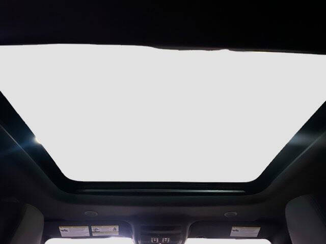 2024 Land Rover Range Rover Evoque P250 Dynamic SE