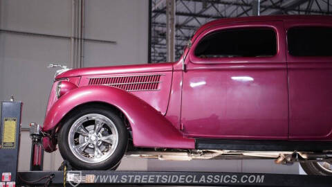 1936 Ford Deluxe