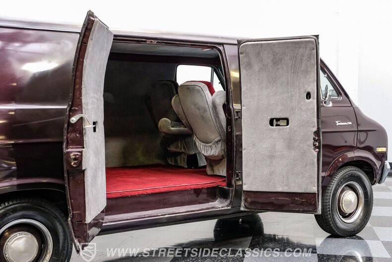 1977 Dodge Ram Van