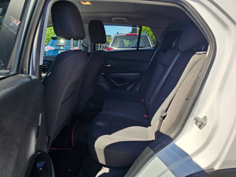 2022 Chevrolet Trax LS