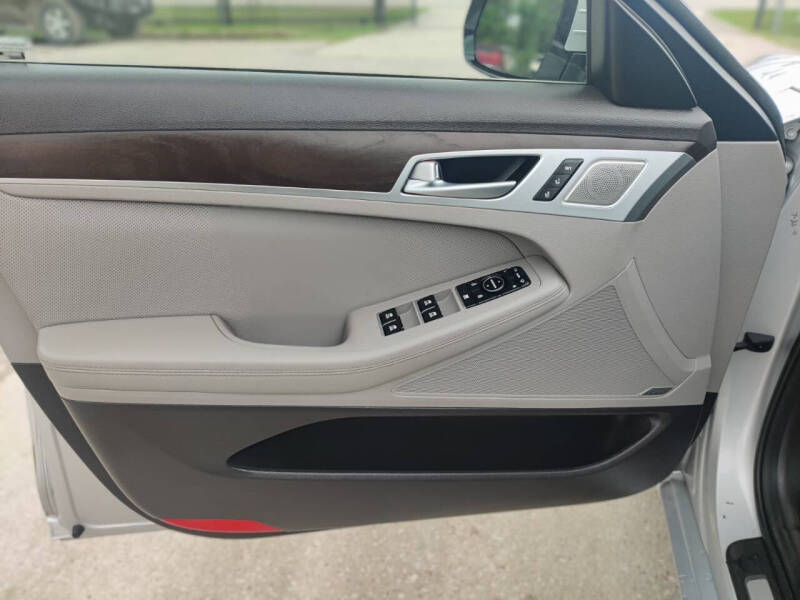 2018 Genesis G80 3.8
