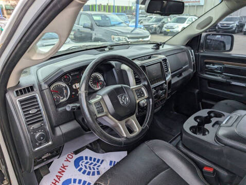 2017 RAM 1500 Laramie