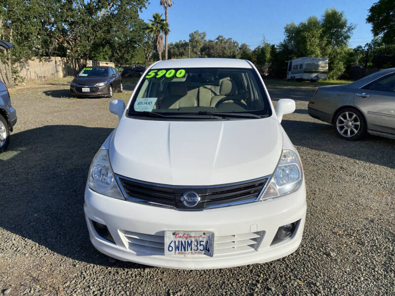 2012 Nissan Versa 1.8 SL