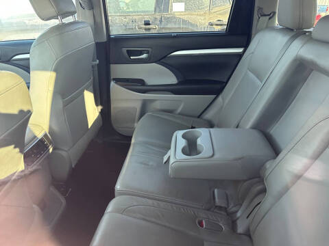 2016 Toyota Highlander XLE