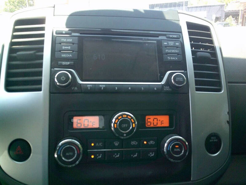 2017 Nissan Frontier Desert Runner