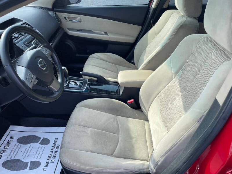 2010 Mazda MAZDA6 i Touring Plus