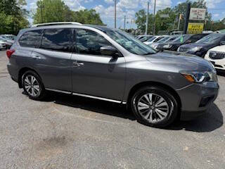 2017 Nissan Pathfinder S