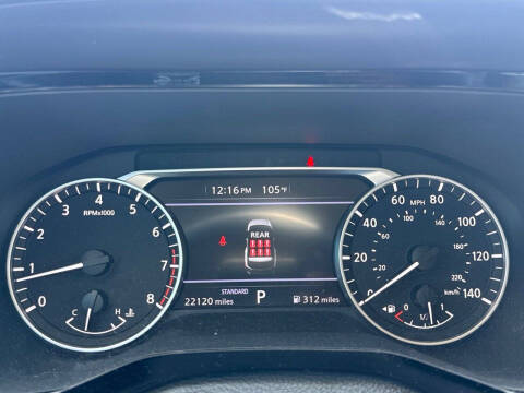 2024 Nissan Pathfinder SV