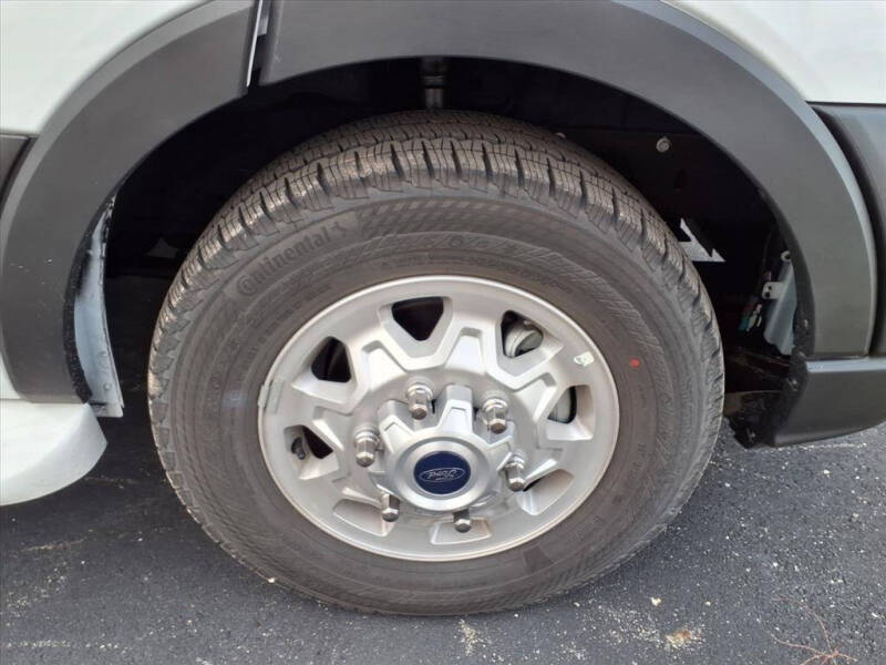 2024 Ford Transit 250